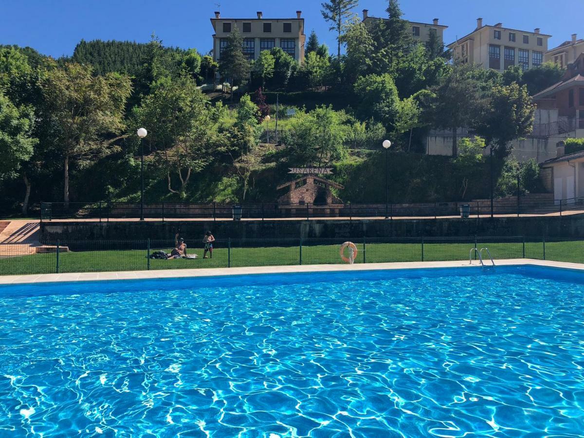 Apartamento Ezcaray Con Piscina Zorraquín Kültér fotó
